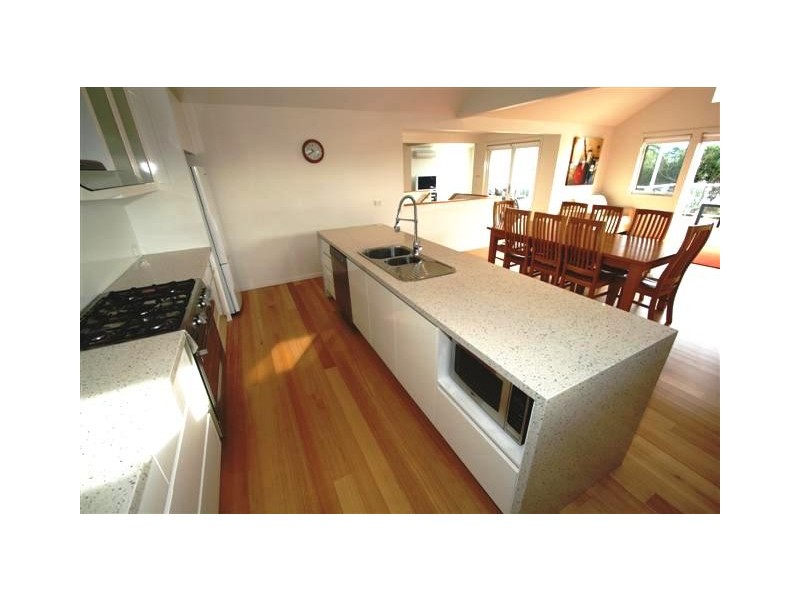 39 Norman Drive, Cowes VIC 3922