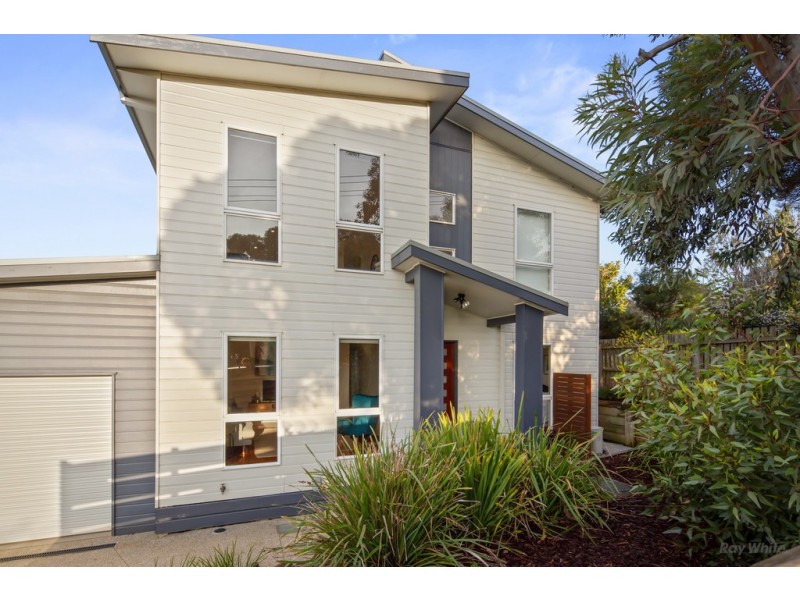 1A Dunvegan Cres, Surf Beach VIC 3922