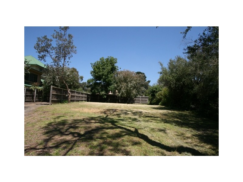 3a Gordon Street, Cowes VIC 3922