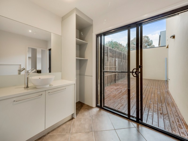 1/5 Martin Street, Silverleaves VIC 3922