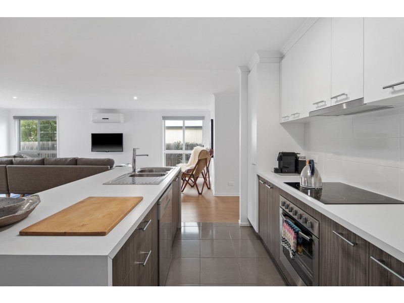 54A Redwood Drive, Cowes VIC 3922
