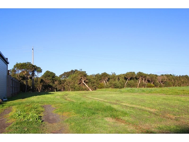 12 Cove Place, Cowes VIC 3922