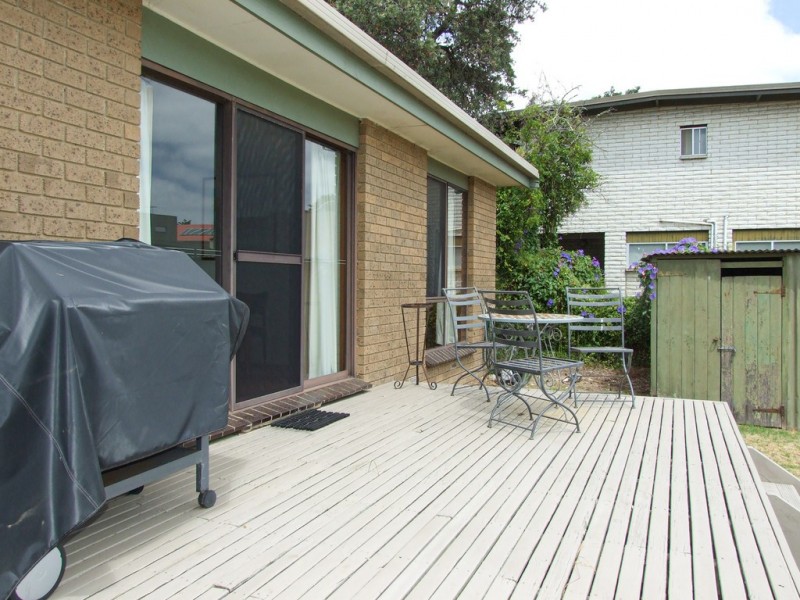 8 Chapel Street, Cowes VIC 3922