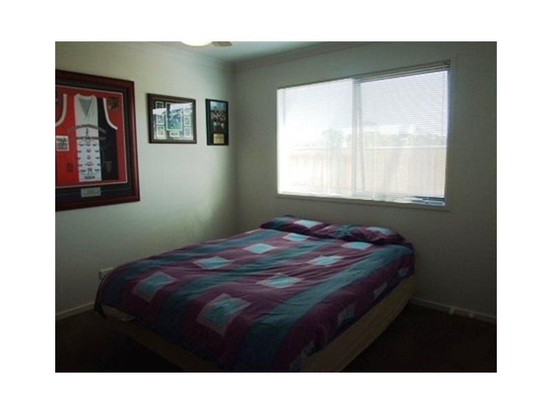 13 Rosella Grove, Cowes VIC 3922