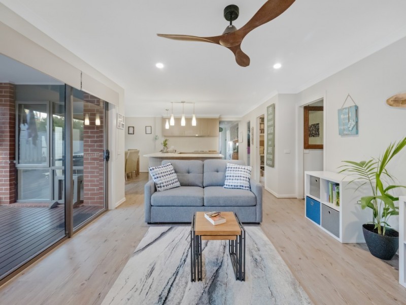 6 Sunderland Bay Road, Sunderland Bay VIC 3922