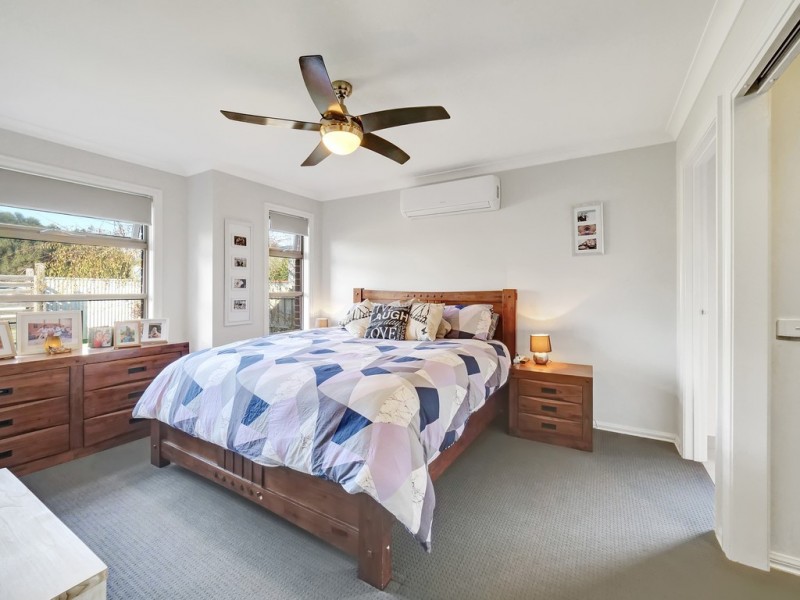 6 Sunderland Bay Road, Sunderland Bay VIC 3922