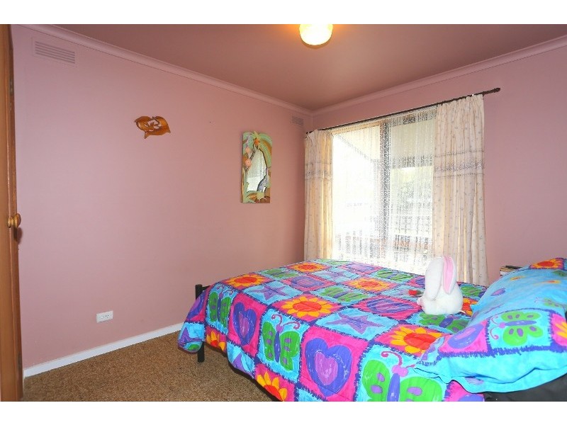 22 Outlook Drive, Cowes VIC 3922