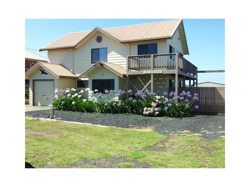 10 Manly Place, Surf Beach VIC 3922