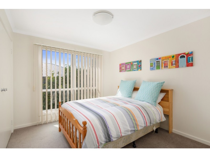 21 Norman Drive, Cowes VIC 3922
