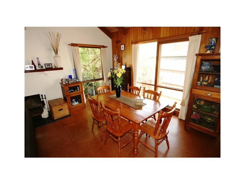 4 Dolphin Drive, Smiths Beach VIC 3922