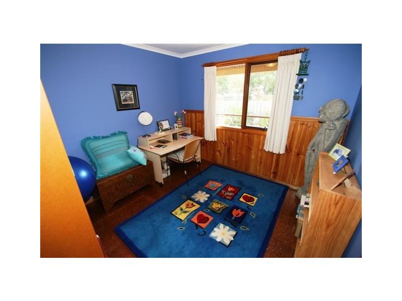 4 Dolphin Drive, Smiths Beach VIC 3922