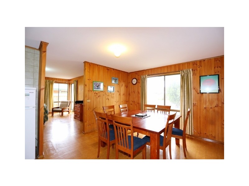 6 Tolley Avenue, Surf Beach VIC 3922