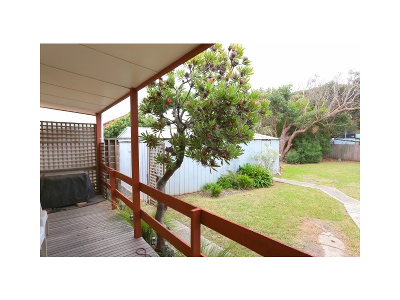6 Tolley Avenue, Surf Beach VIC 3922