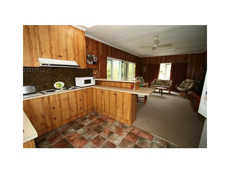 35 Rose Avenue, Cowes VIC 3922