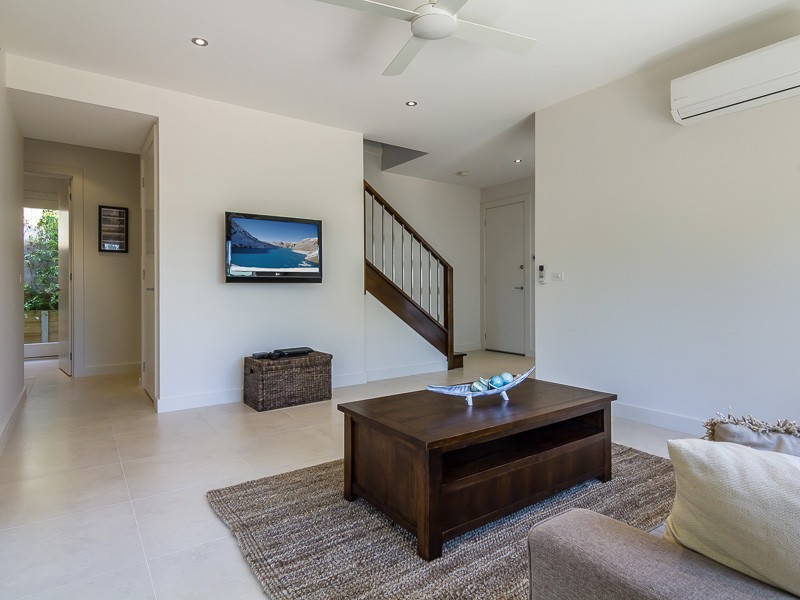 Unit 2, 13 Langard Road, Cowes VIC 3922