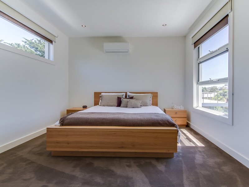 Unit 2, 13 Langard Road, Cowes VIC 3922