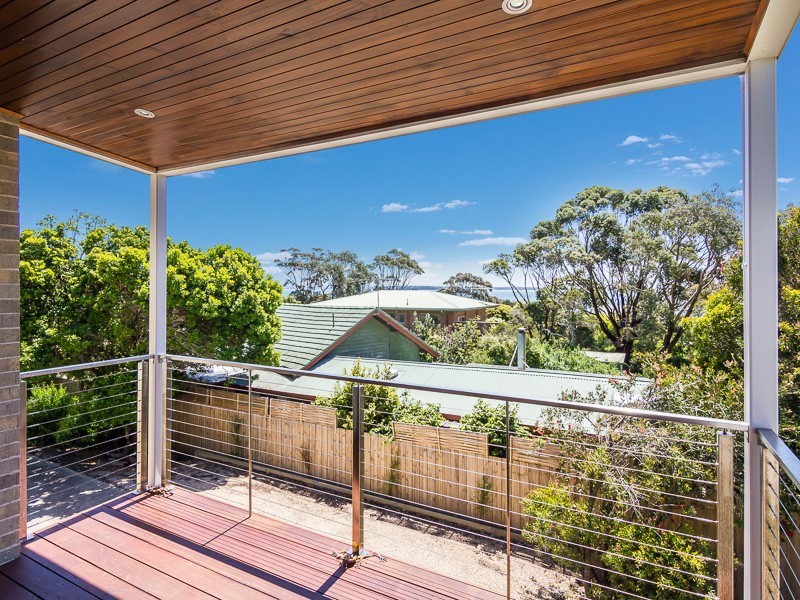 Unit 2, 13 Langard Road, Cowes VIC 3922