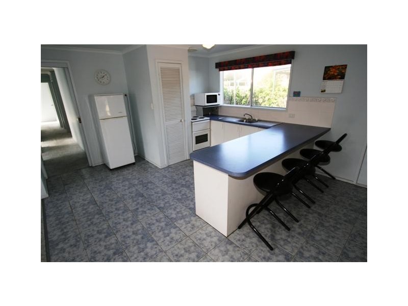 21 Anglers Road, Sunderland Bay VIC 3922