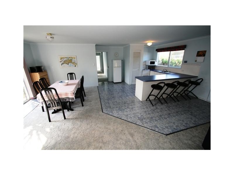 21 Anglers Road, Sunderland Bay VIC 3922