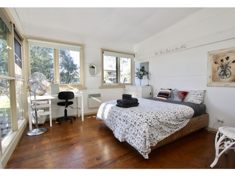 31 Teddy Bear Lane, Cowes VIC 3922