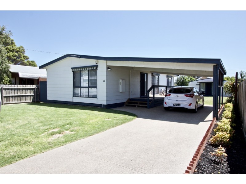 22 Lansell Road, Cowes VIC 3922