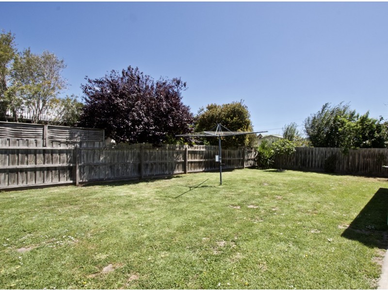 22 Lansell Road, Cowes VIC 3922