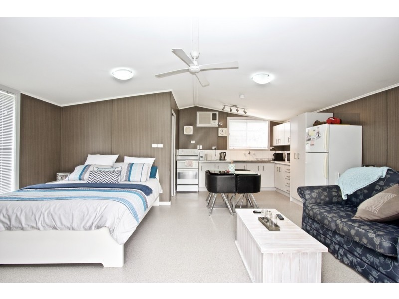 22 Lansell Road, Cowes VIC 3922