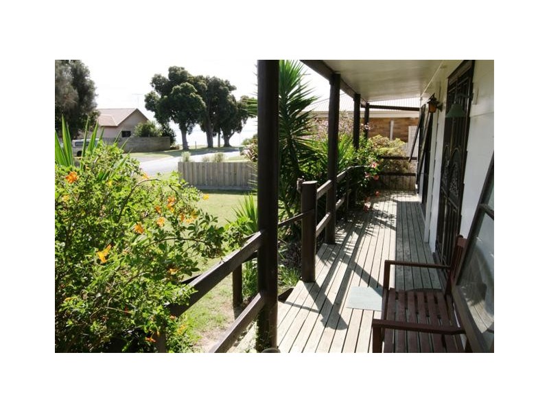 4 Malcliff Road, Newhaven VIC 3925
