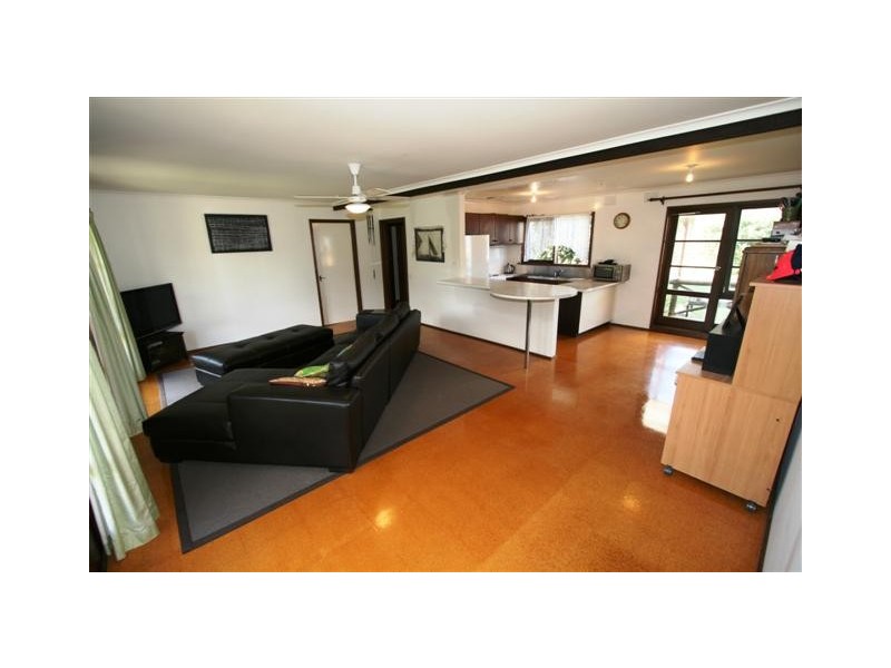 4 Malcliff Road, Newhaven VIC 3925