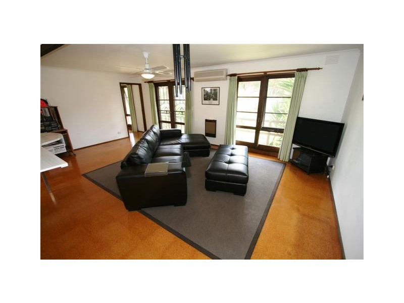 4 Malcliff Road, Newhaven VIC 3925