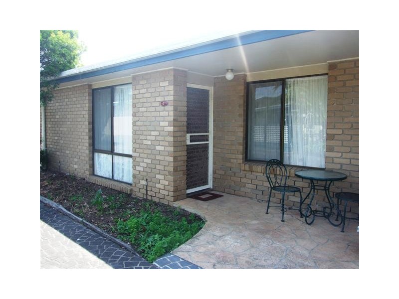 2/2-4 Park Street, Cowes VIC 3922