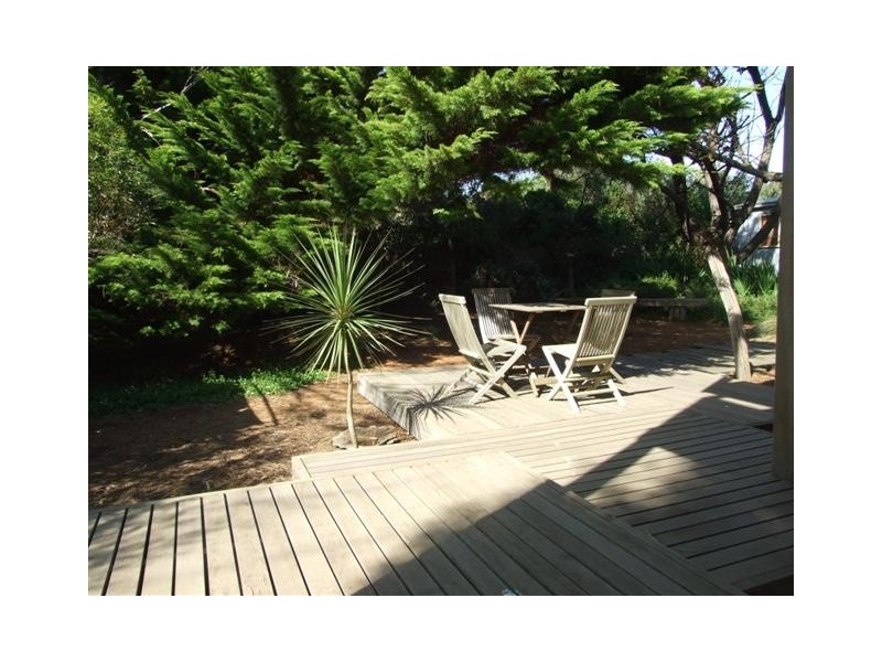 25 Batman Street, Surf Beach VIC 3922