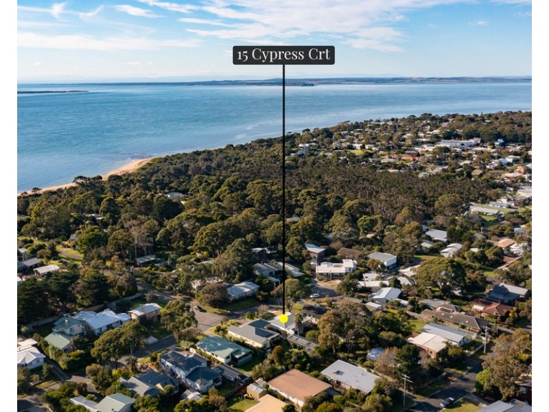 15 Cypress Court, Cowes VIC 3922