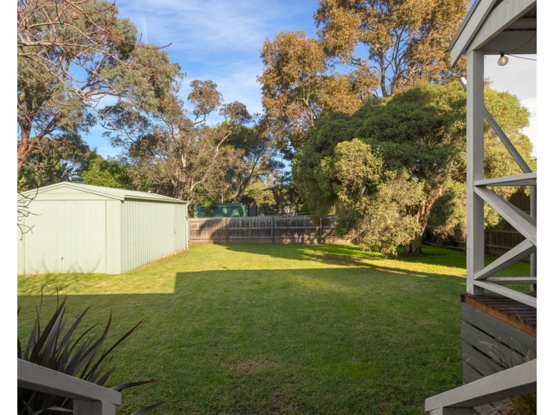 15 Cypress Court, Cowes VIC 3922