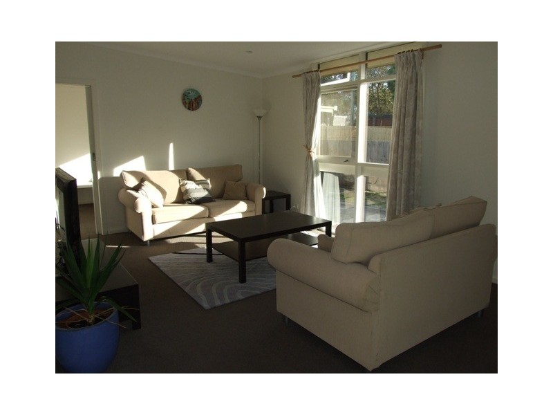 18 Shamrock Avenue, Cowes VIC 3922