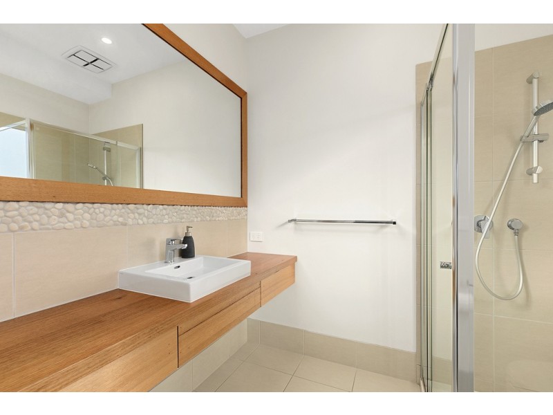 19 Dover Street., Sunderland Bay VIC 3922