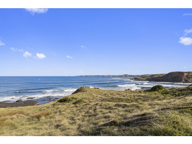 19 Dover Street., Sunderland Bay VIC 3922