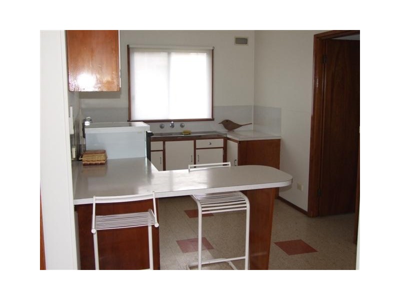 16 Poulter Ave, Rhyll VIC 3923