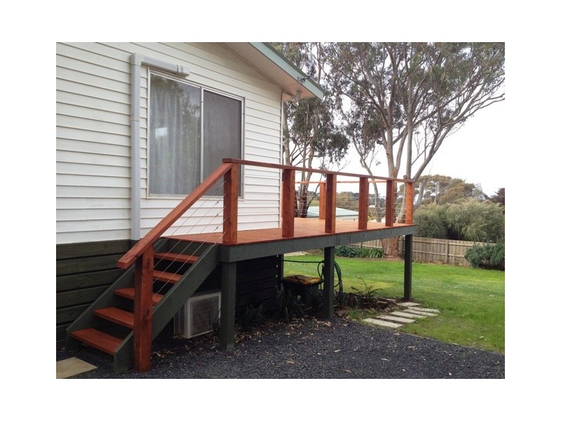 16 Poulter Ave, Rhyll VIC 3923