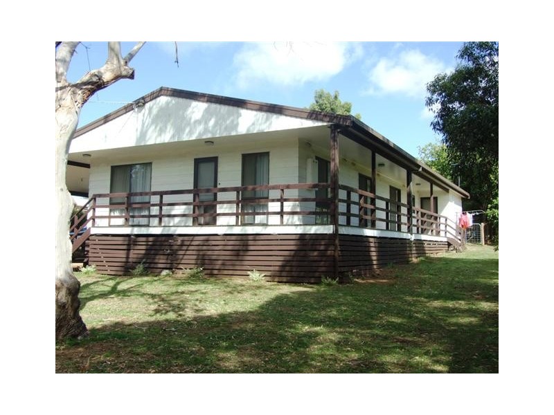 12 Walton Street, Cowes VIC 3922