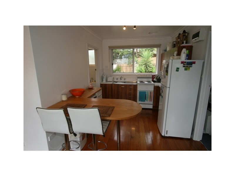 2/4 Highland Avenue, Cowes VIC 3922