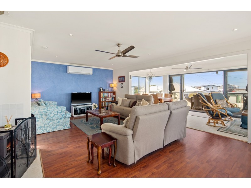 1/6 Elane Street, Sunderland Bay VIC 3922