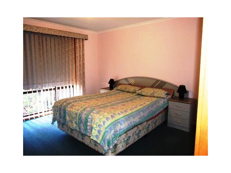 13 Elwood Avenue, Surf Beach VIC 3922