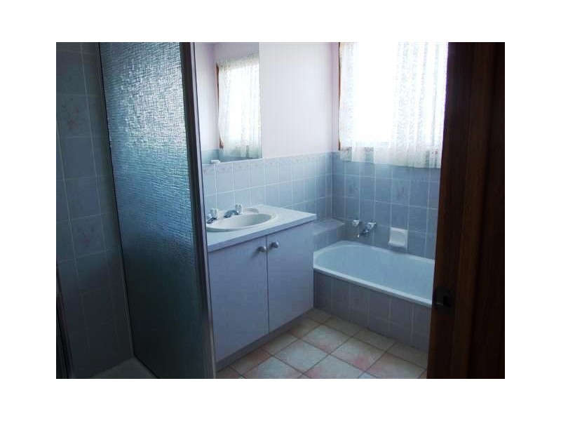 13 Elwood Avenue, Surf Beach VIC 3922