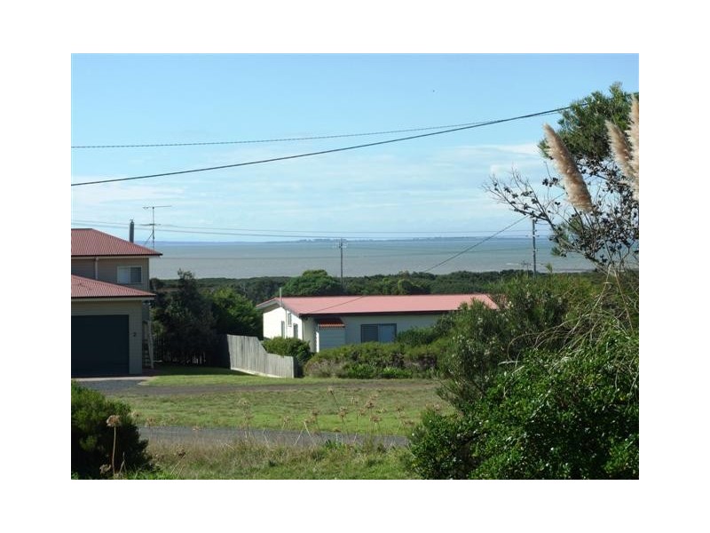 12 Highview Crescent, Surf Beach VIC 3922