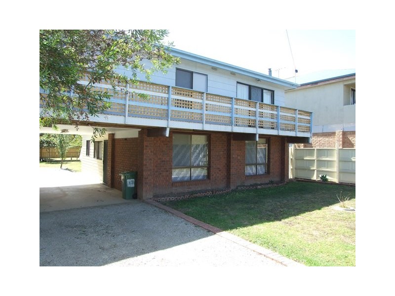 36 Phillip Street, Cowes VIC 3922