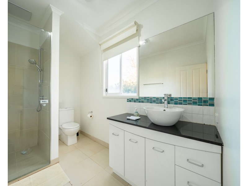 9 Parrakoola Way, Cowes VIC 3922