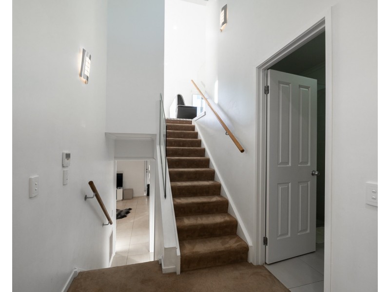 9 Parrakoola Way, Cowes VIC 3922