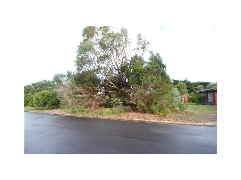 53 Dafydd Street, Cowes VIC 3922