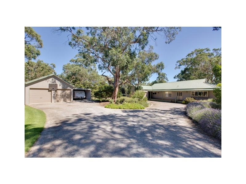 15 Jeury Court, Cowes VIC 3922